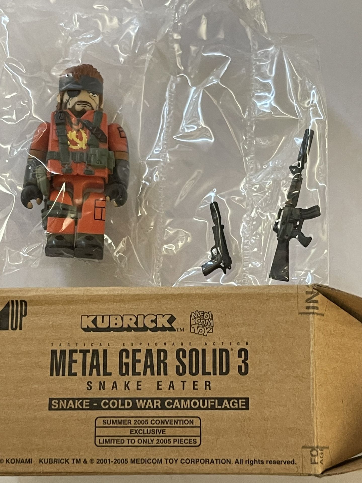 Kubrick MGS 3 Snake Eater Cold War Camouflage for Sale in Las 