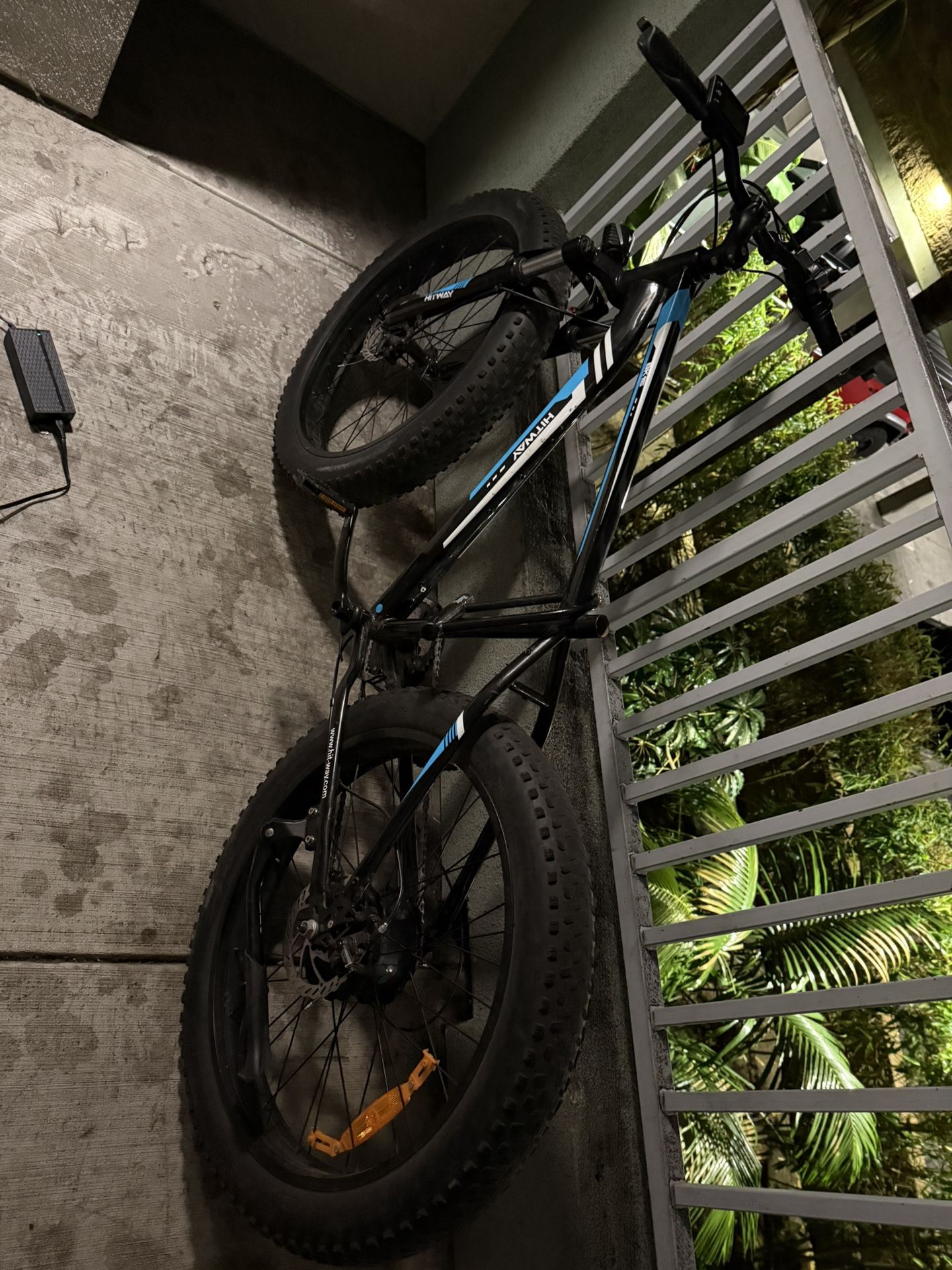 Hitway BK15M 4.0 Fat Tire E-Bike