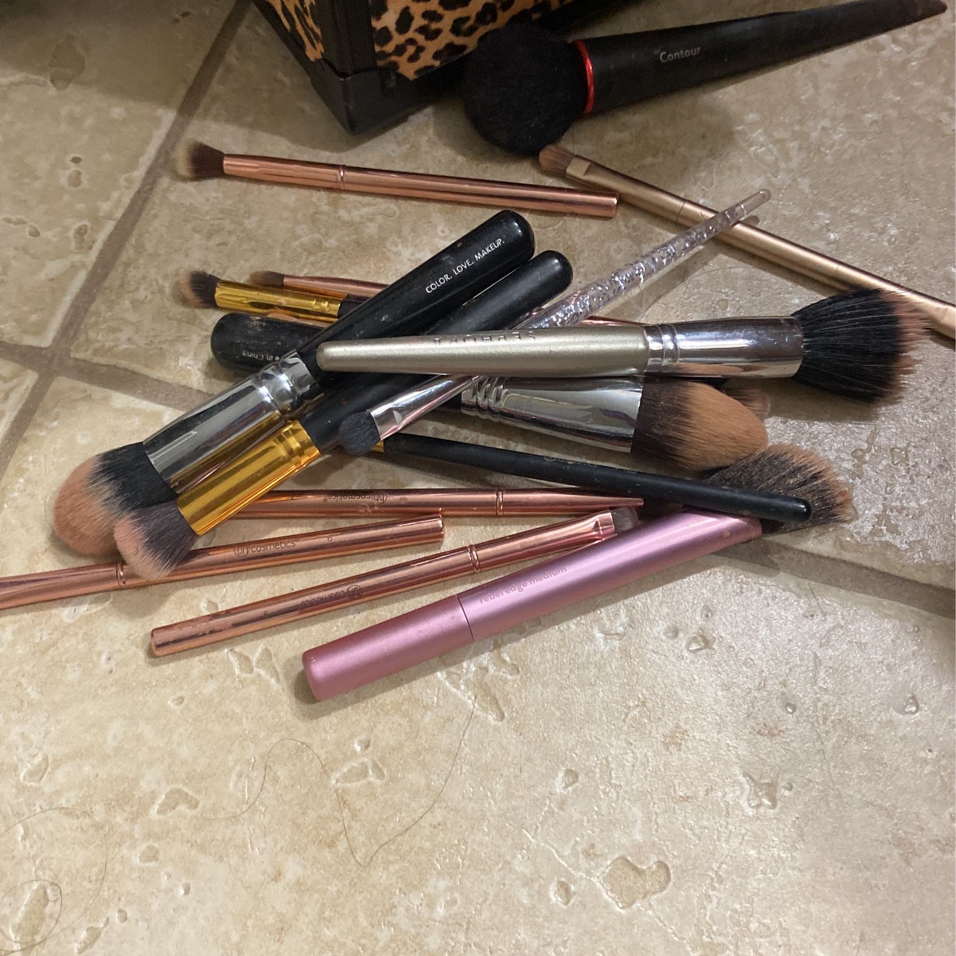 Make up brushes