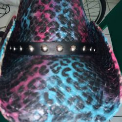 Multi Color 🐆 Leopard Hat..