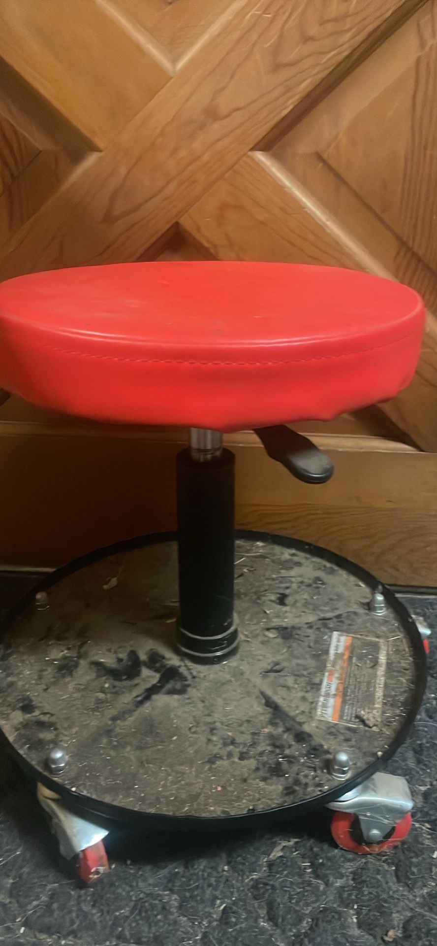 Mechanical Roller Seat