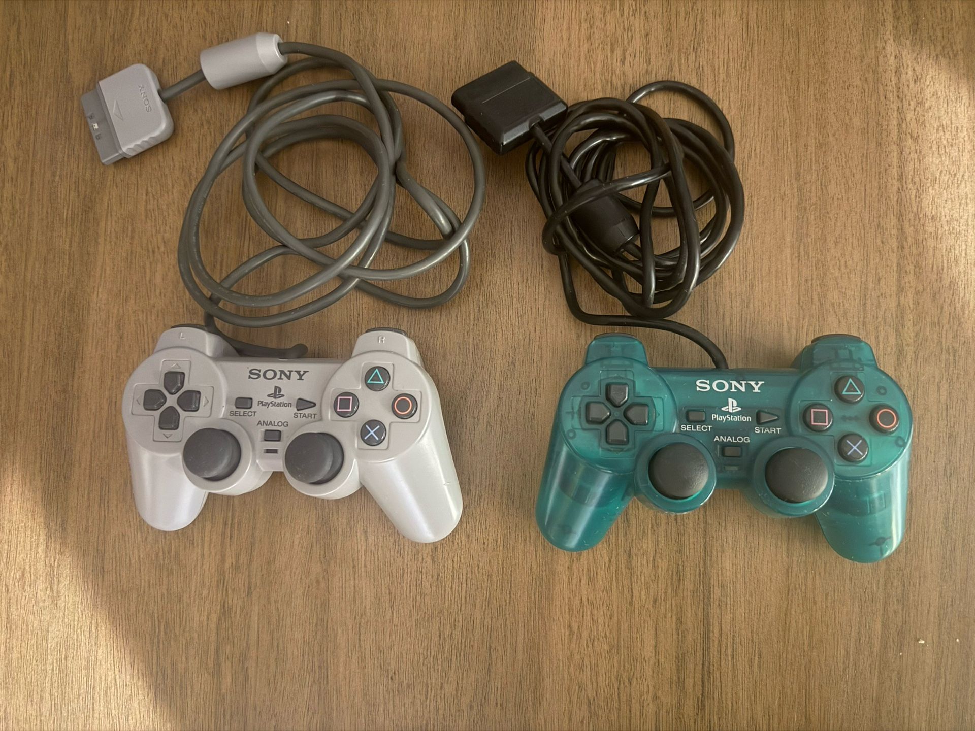 Near Mint PlayStation 2 Controllers