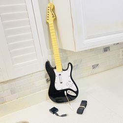 Fender Stratocaster PS2 PS3 Rock Band Guitar 822151 Guitar Dongle w/ Strap