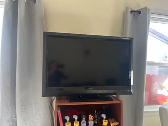 Vizio Flat Screen TV