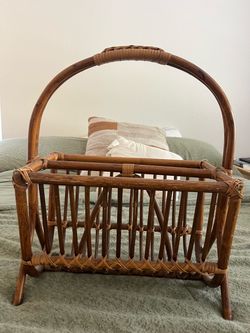 Rattan Bamboo Magazine Rack with Handle