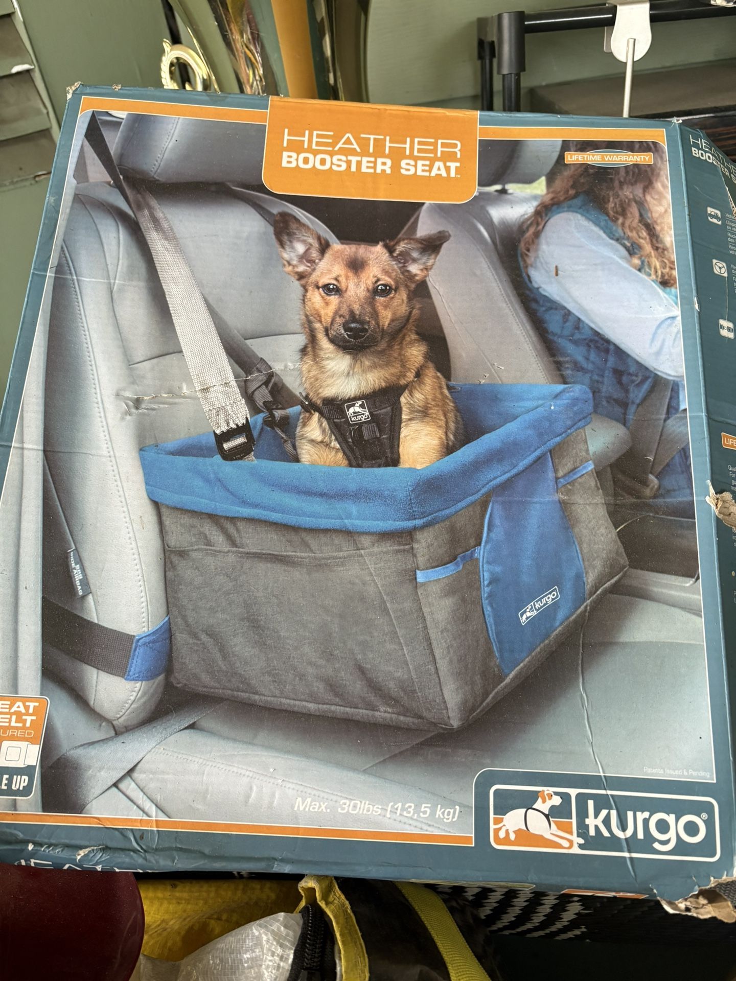 Dog booster seat