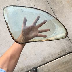 1(contact info removed) Chevy Masters Deluxe Vent Window