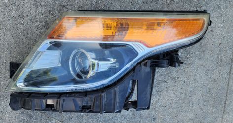 2011 2012 2013 2014 2015 FORD EXPLORER LEFT DRIVER HEADLIGHT