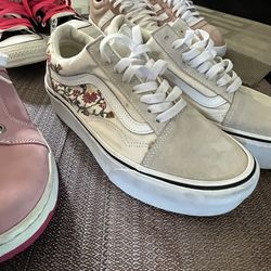 Vans Men shoes  size 9