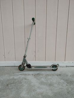 Razor A3 Kick Scooter

