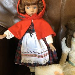 Christmas Ideas! Porcelain Collectors Dolls! Large Assortment! Only out of box to take photos.