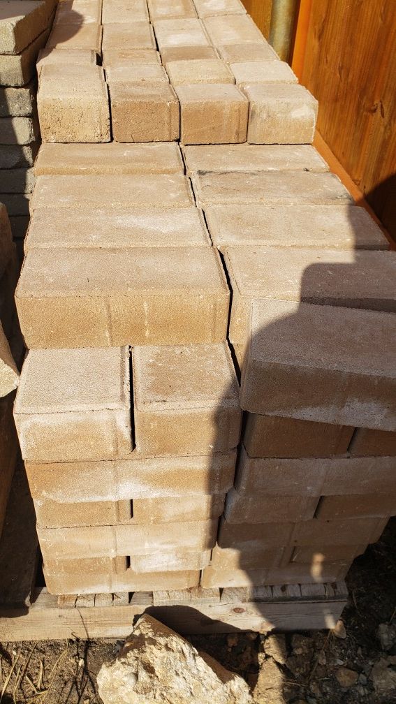 Landscaping bricks for Sale in San Antonio, TX OfferUp