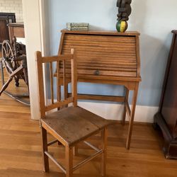 Charming Antique Eastman Line Children’s Roll  Top Desk And Chair