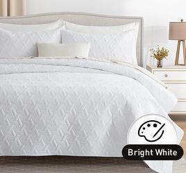 New Lavsiry White Quilt Oversized California King Size Bedspread Bedding Coverlet