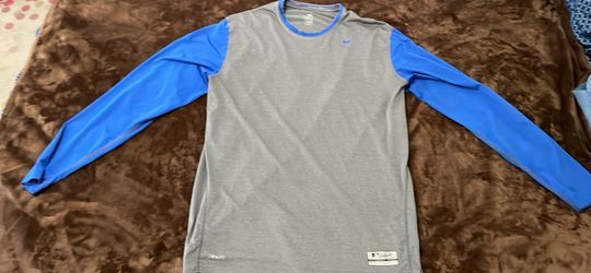 Men’s xl shirts $7