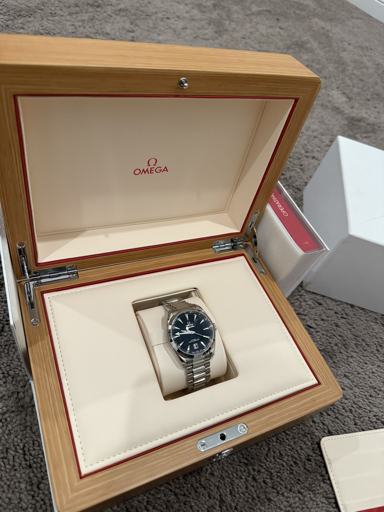 2024 Omega Aqua Terra 38mm Black lacquer