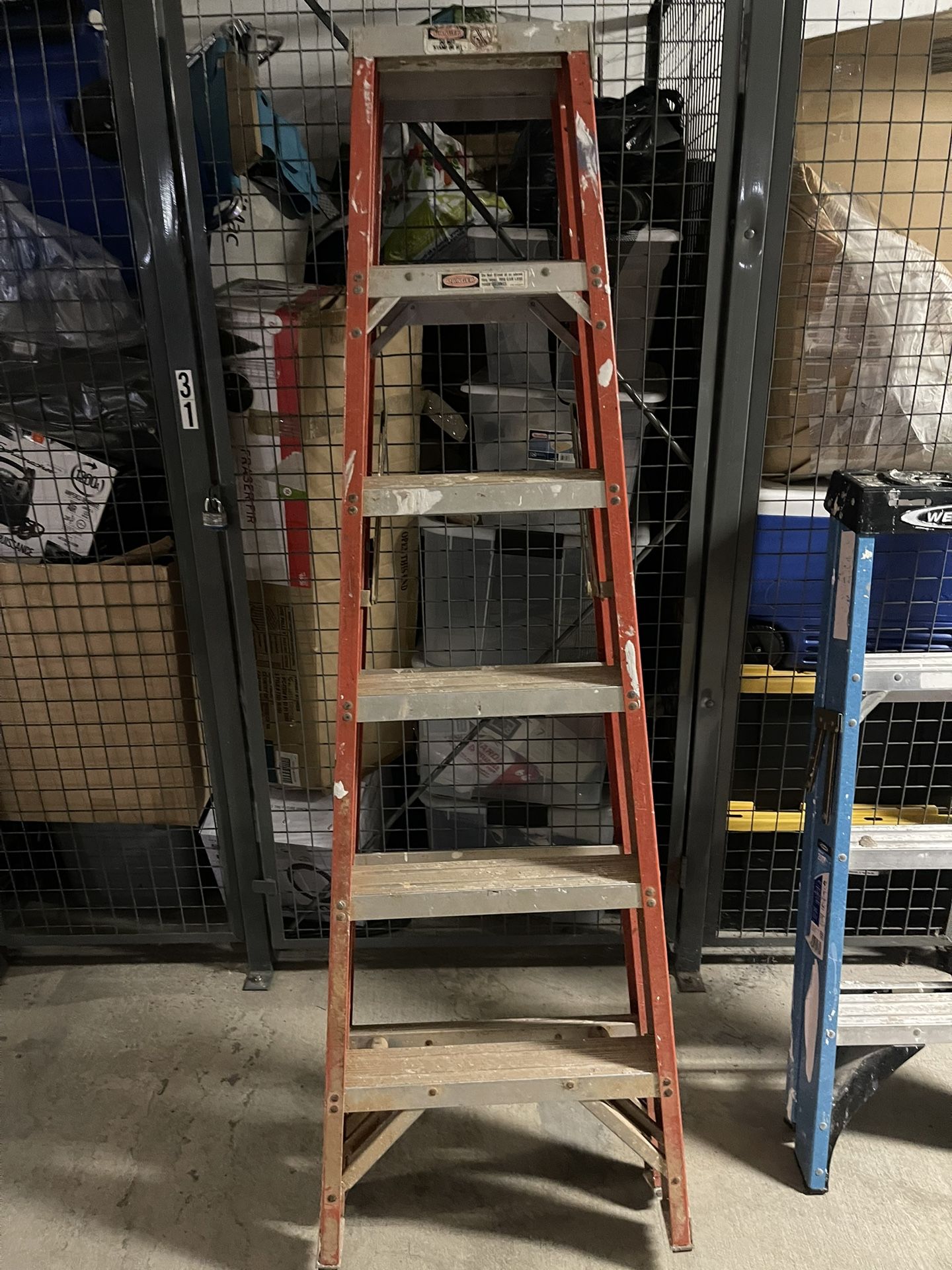 6 Foot Fiberglass Twinstep Ladder