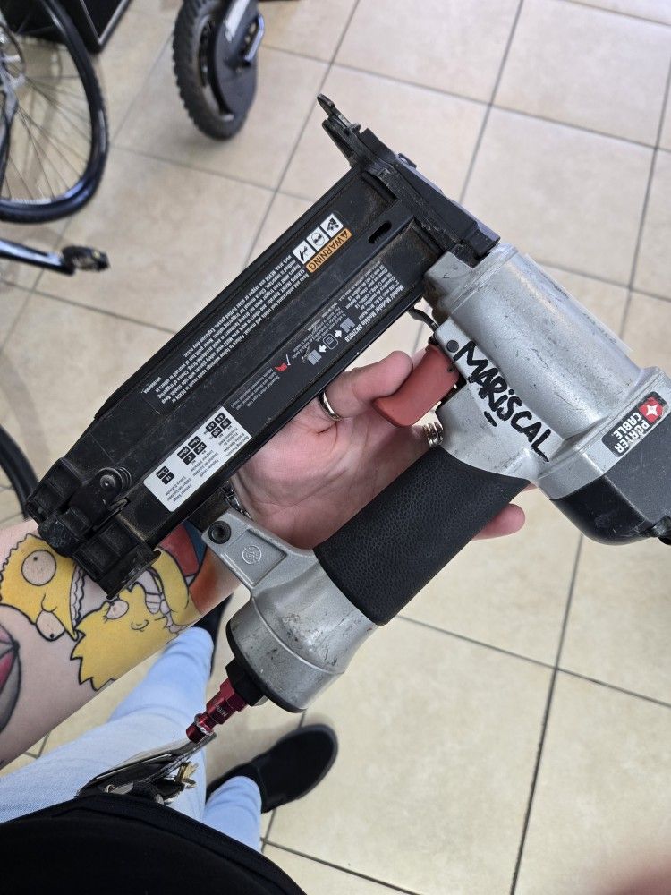 Porter Cable 2" Finish Nailer (BN200SB)