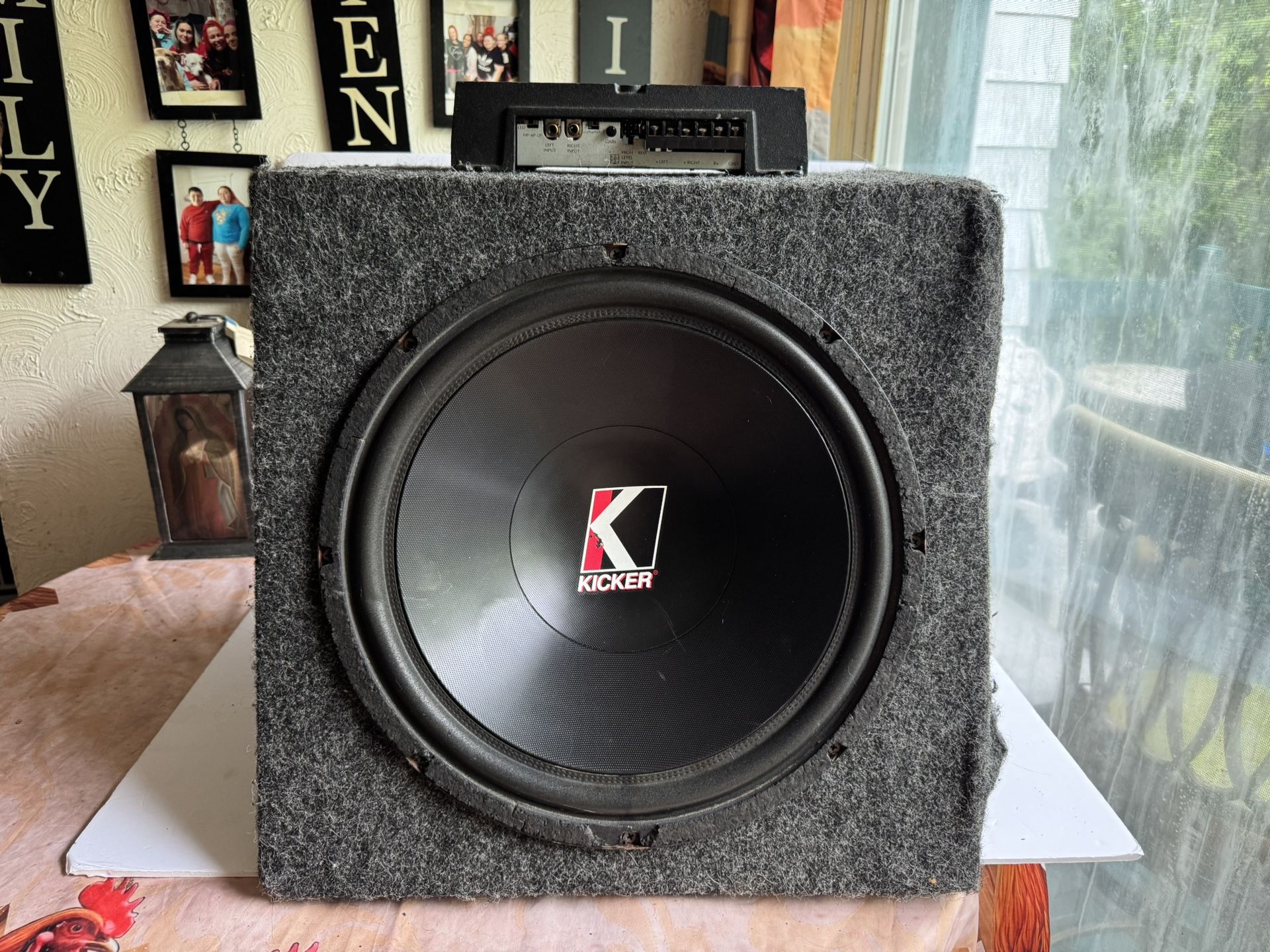 15"Kicker Old school Sub in sealed box and Rockford 400w amp