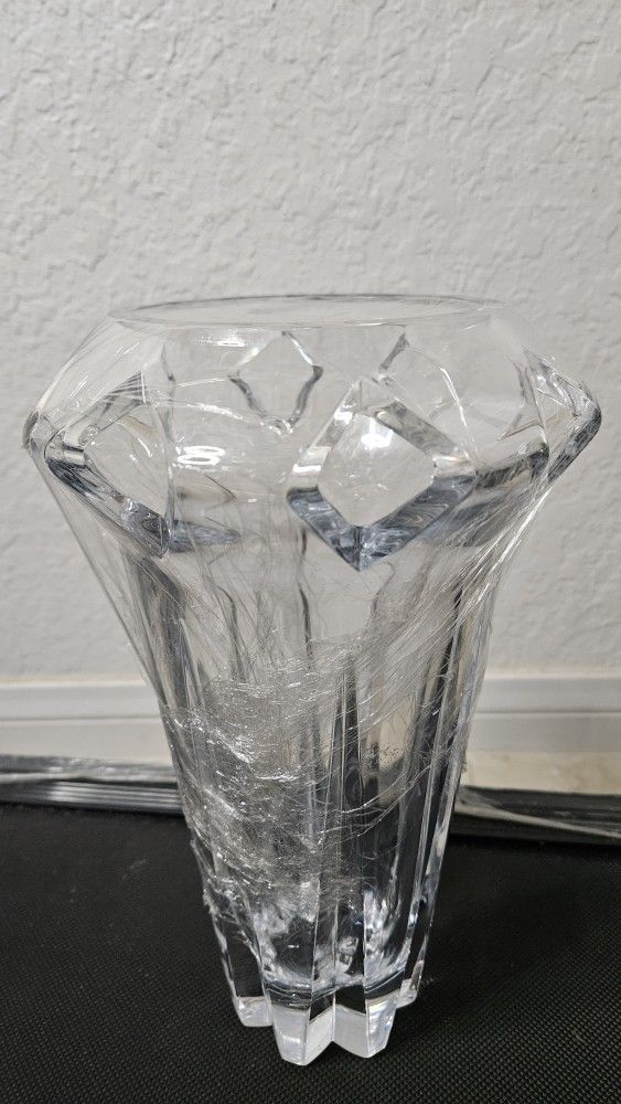 Mikasa Florale Crystal Vase