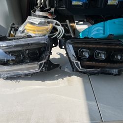 2016-2023 Toyota Tacoma Morimoto Headlights