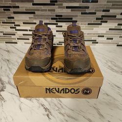 Women's Hiking Boots Size 8