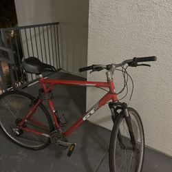 GT Nomad Mountain Bike