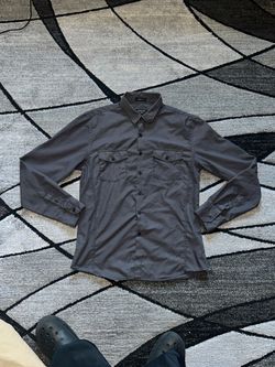 2000 black button up