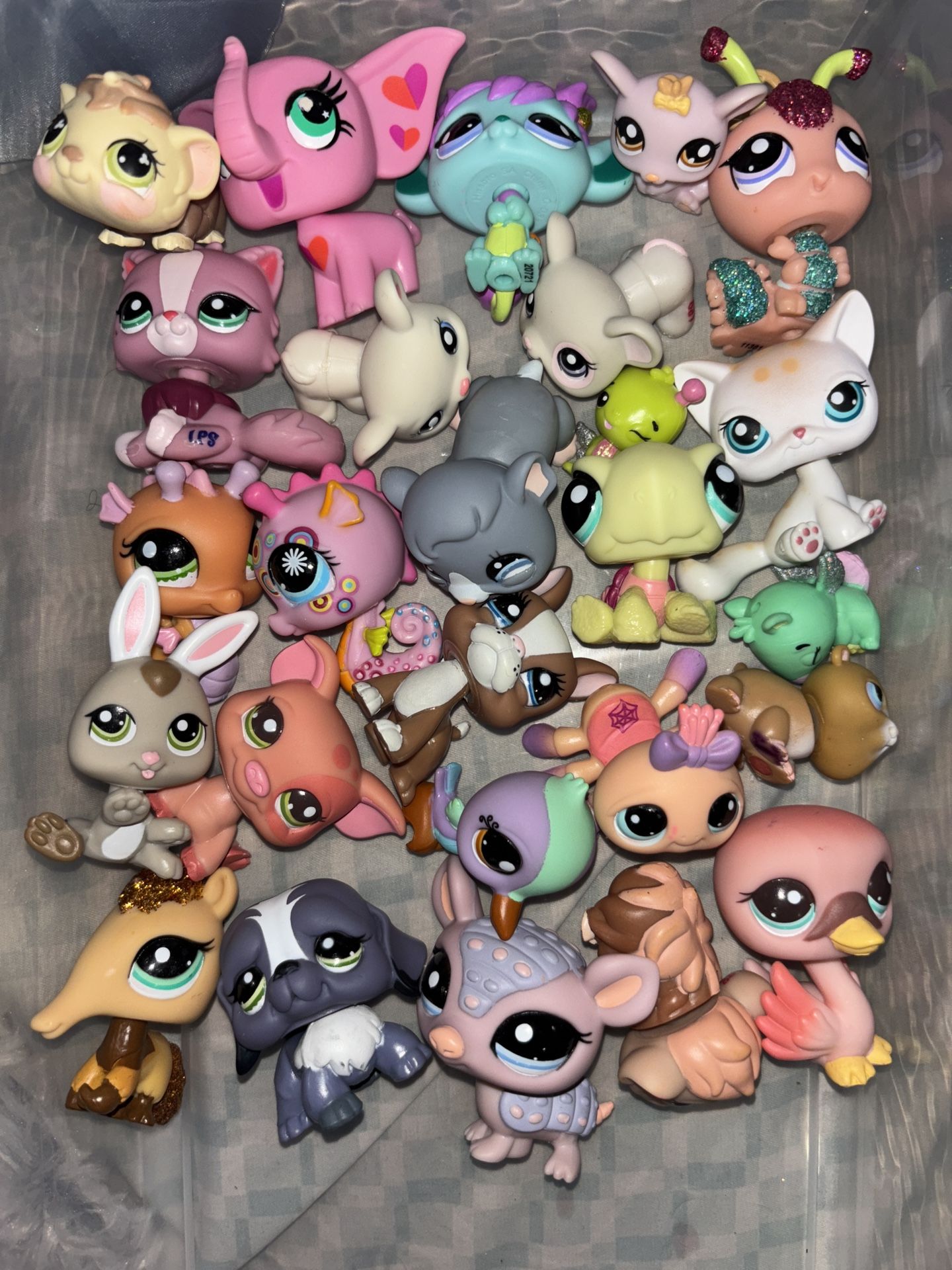Littlest Pet Shop Bundle/ Lot