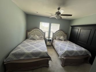 Queen Frames Beds
