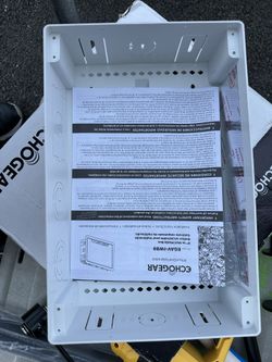 ECHOGEAR 9" in-Wall TV Media Box - Recessed TV Outlet & Network Enclosure - Works with Roku, Apple TV, Fire TV Stick, & Samsung One Connect Mini - WiF