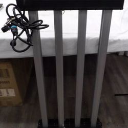 4 Growers Choice roi-e680 LED Grow lights. Great Condition. Works Excellent 