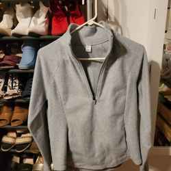 Old Navy Active Sweater for Sale in Williamstown NJ OfferUp