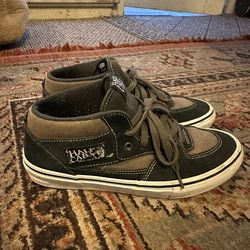 Vans Half Cab Size 9.5