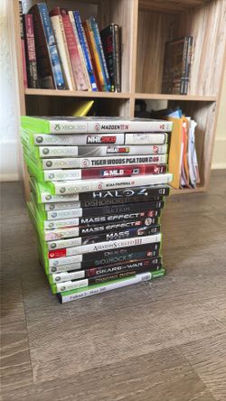 Xbox 360 Games Bundle Lot 18 Games - Skyrim Fallout 3 Halo 4 Mass Effect Trilogy