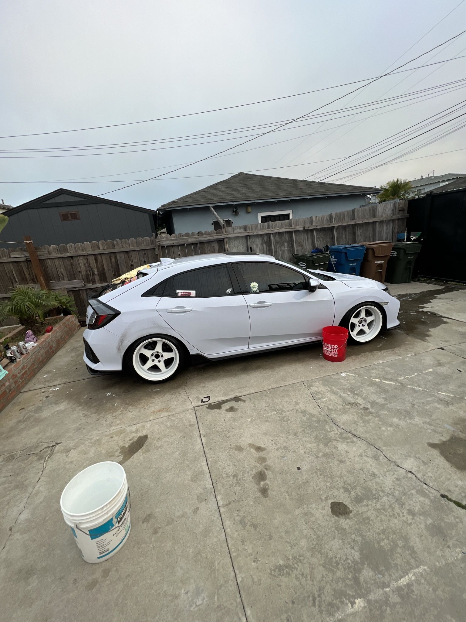 18x10.5 22 offset Avid Av42