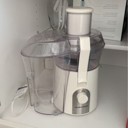 Juice Extractor -New Never used