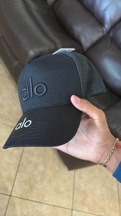 Alo hat all size