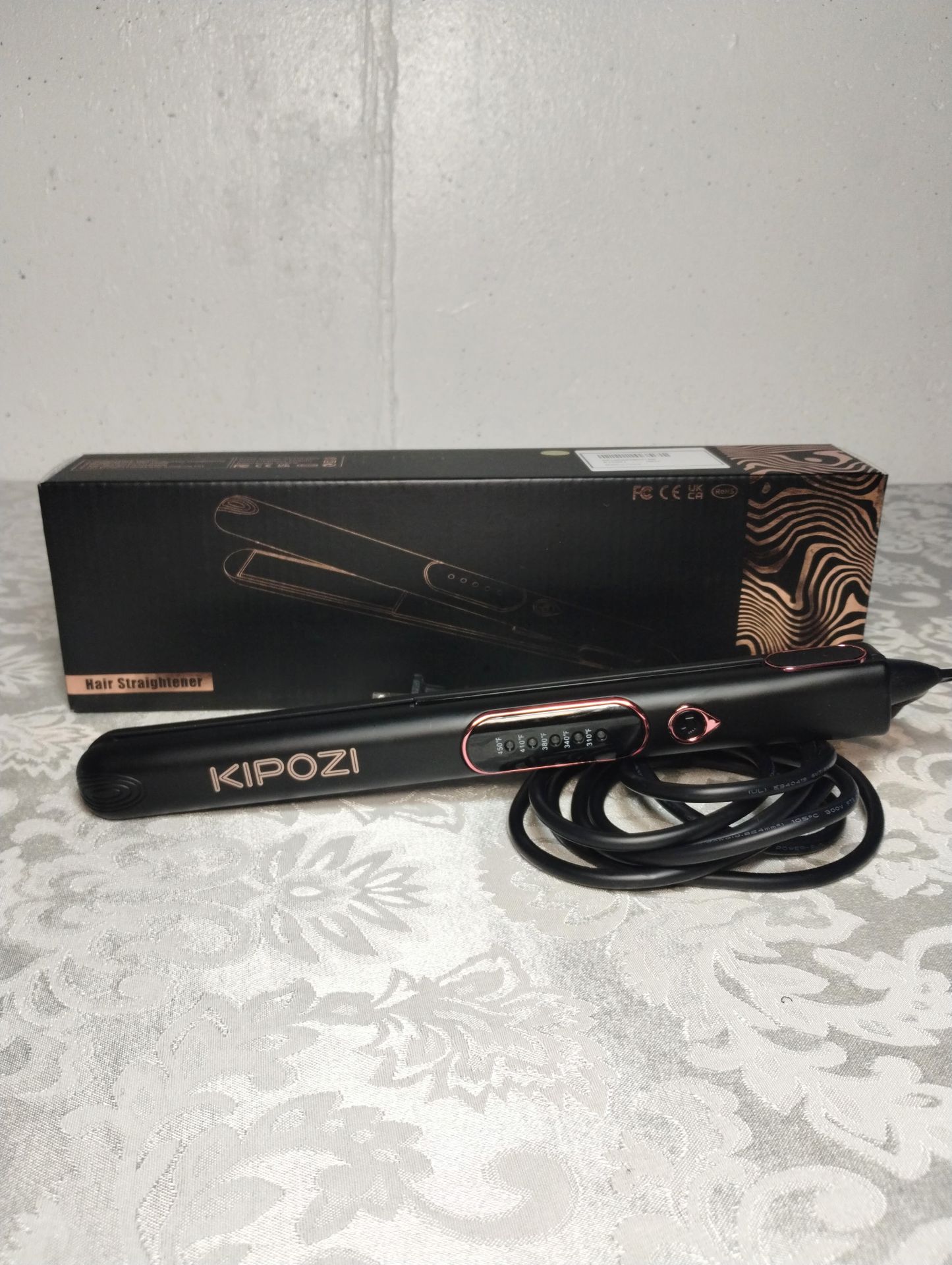Heats up to 450°F.
Comes with the original box.
Includes the manual.
📍Pickup Enfield, CT & Cash Only.
Check out my other listings — clothes, jewelr