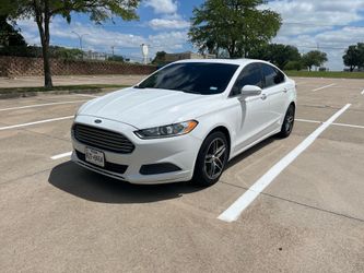 2013 ford fusion SE