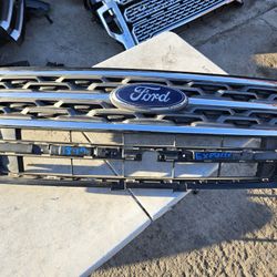 Ford Explorer Grille Oem