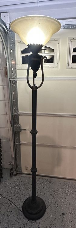 Hampton Bay Floor Lamp Decretive 