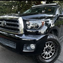2015 Toyota Sequoia