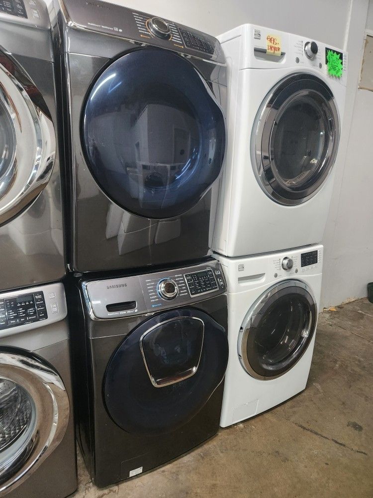 SAMSUNG SET STEAM WASHER AND GAS DRYER
