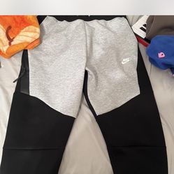 Nike Black And Grey Tech Pants