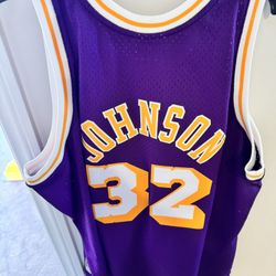 Magic Johnson Jersey Size 2XL