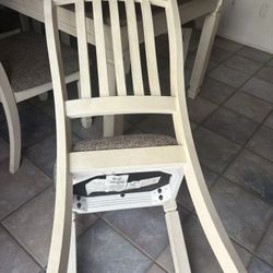 Dining Table And 4 Chairs $250