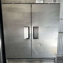 True Refrigerator