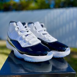 Jordan 11 'Concord'