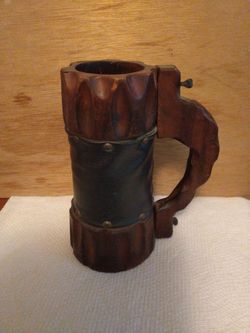 VINTAGE HANDMADE WOODEN BEER MUG TANKARD